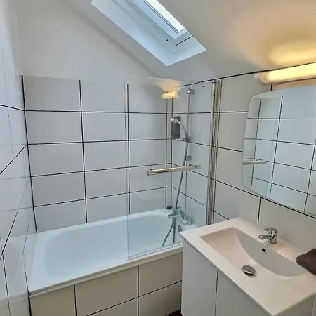 Wonderhost, Spacieux Et Atypique En Coeur De Ville Pau Exterior foto