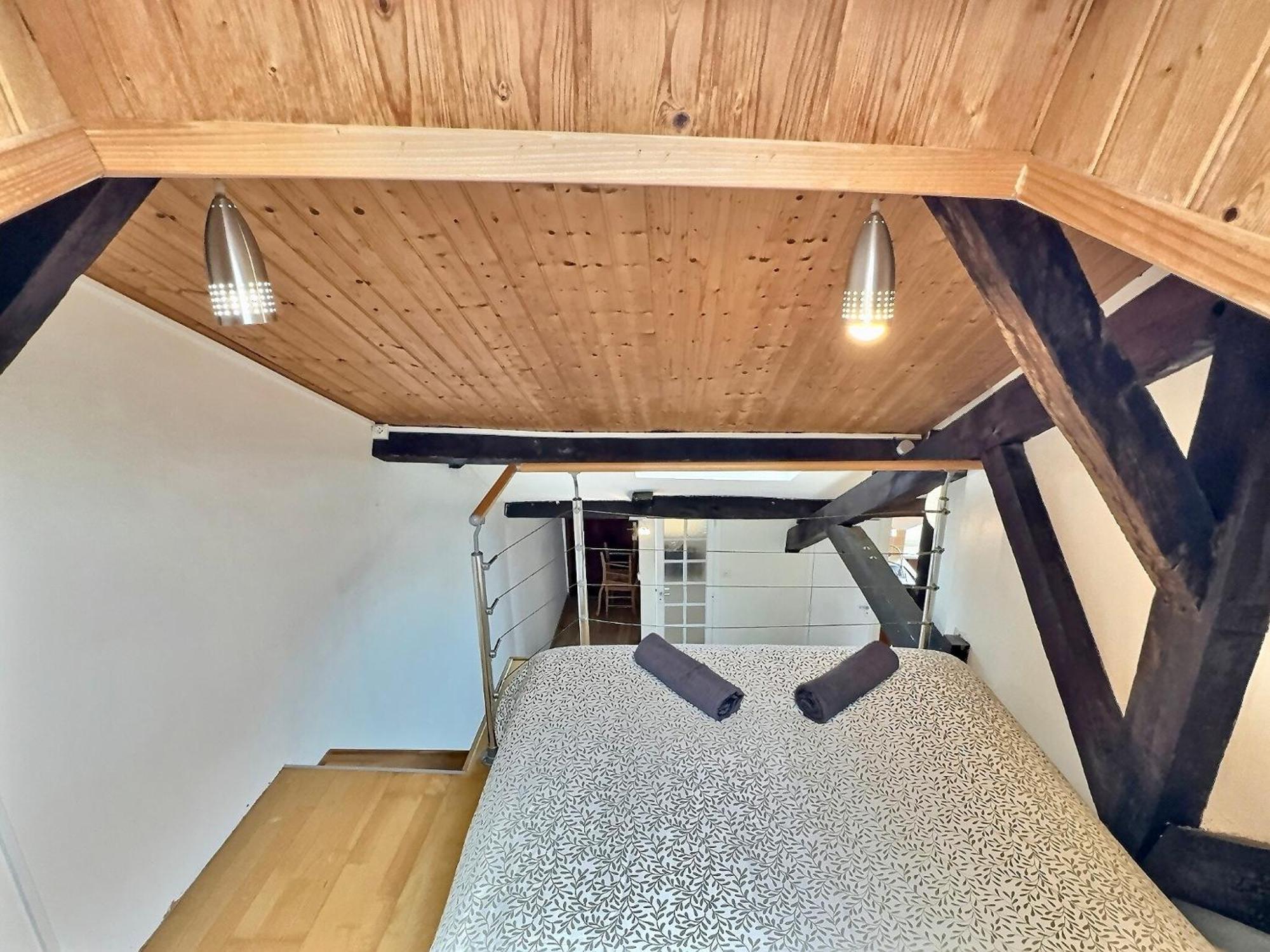 Apartment Wonderhost, Spacieux Et Atypique En Coeur De Pau