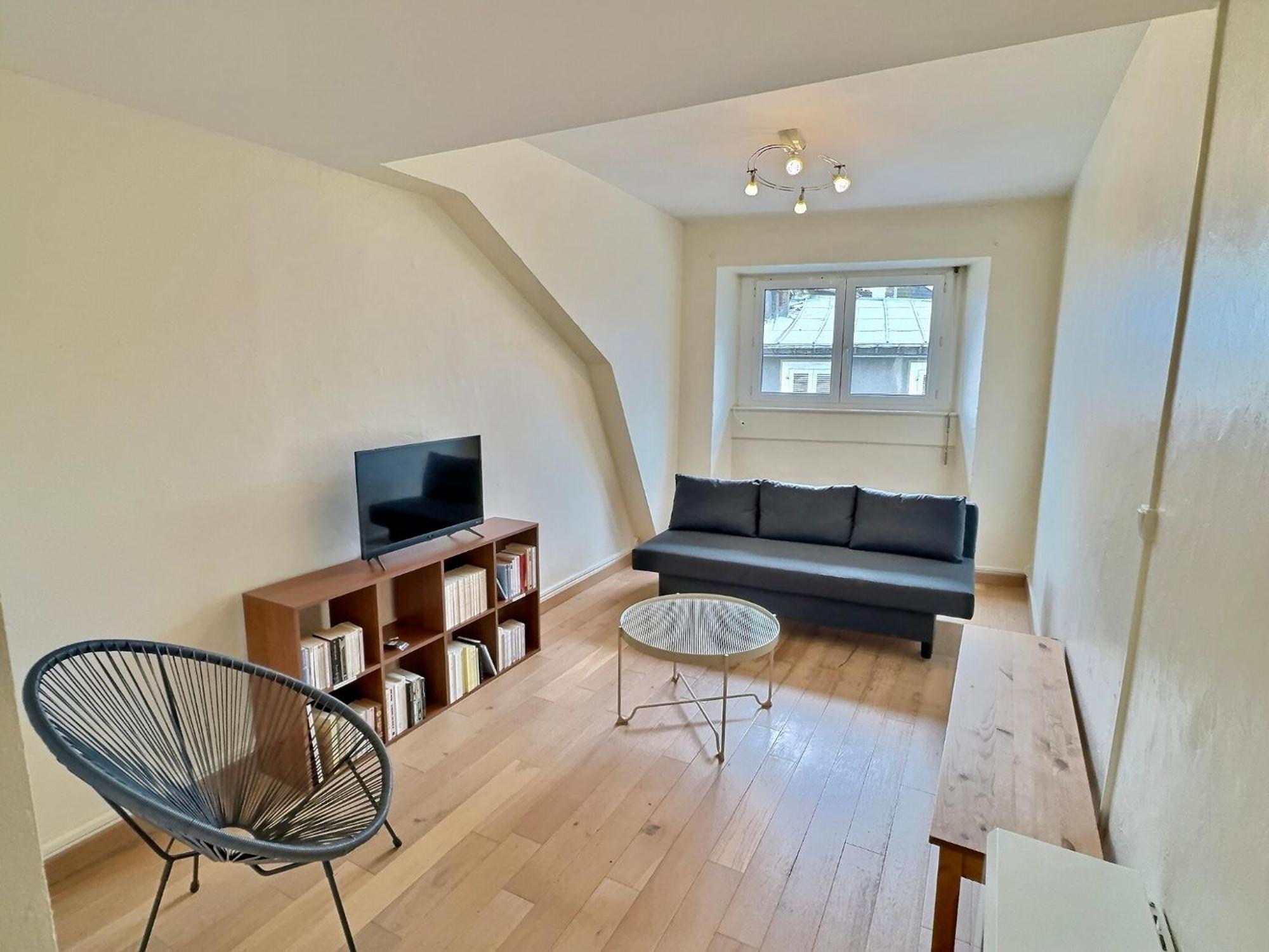 Wonderhost, Spacieux Et Atypique En Coeur De Pau